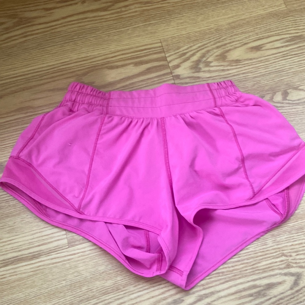Lululemon Hotty Hots Low rise 2.5’